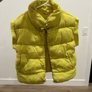 Zara VGUC 6-7 years Bright Yellow Puffer Vest